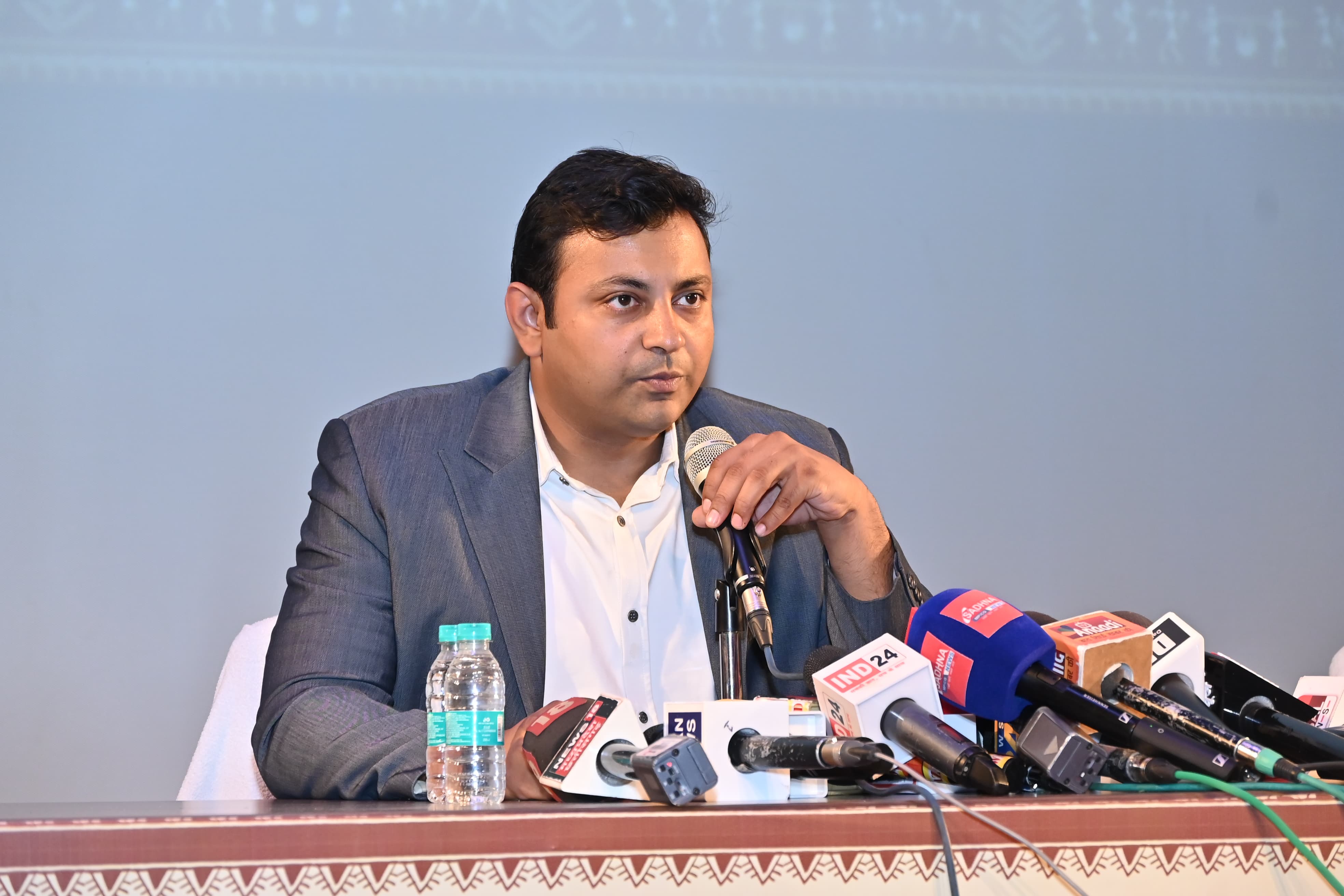 खनिज ब्लॉक की नीलामी व खनन से राज्य शासन की राजस्व में उल्लेखनीय वृद्धि - सचिव दयानंद