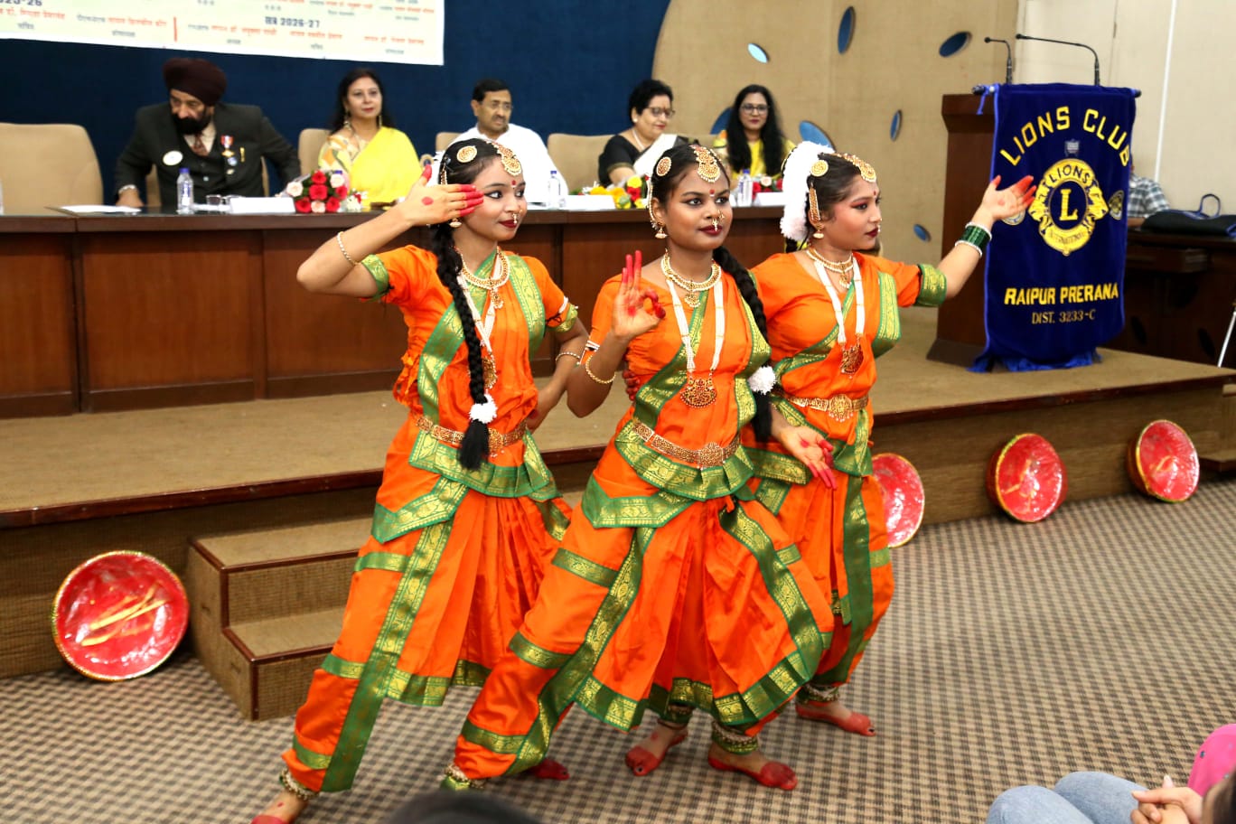 लायंस क्लब रायपुर प्रेरणा ने नई टीम का गठन किया, ज़िले का पहला अंतरराष्ट्रीय सदस्यों का लियो क्लब लॉन्च