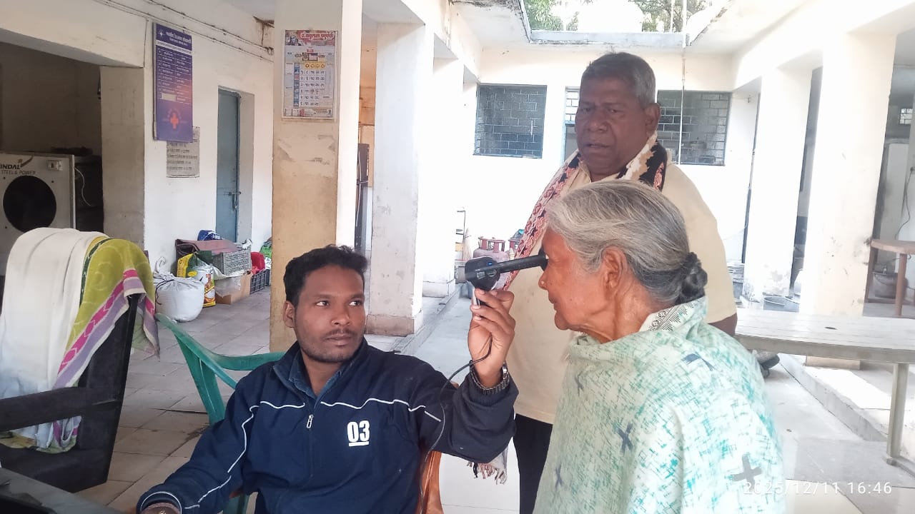 आशा निकेतन के बुजुर्गों को अब पेंशन राशि सीधे आश्रम में ही होगी उपलब्ध 