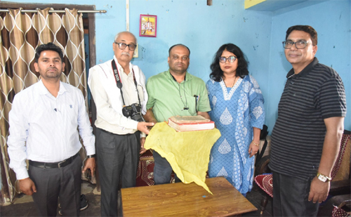 पाँच पीढिय़ों से सहेजी गई सांस्कृतिक विरासत आई सामने, झिरमिट्टी में मिली 250 वर्ष पुरानी पांडुलिपि