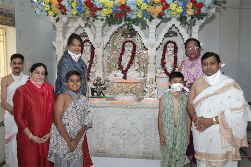 चमत्कारी जैन दादाबाड़ी भैरव सोसायटी में कल अमावस्या को विश्वशांति हेतु दादागुरुदेव की बड़ी पूजा