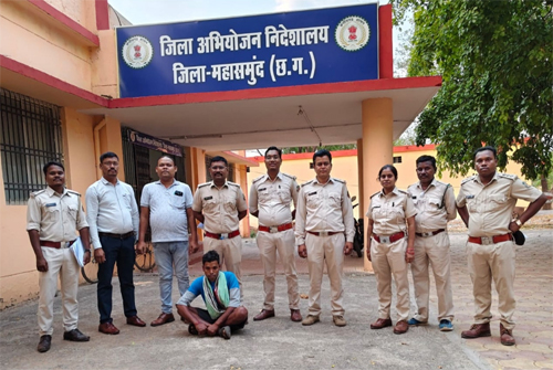 अवैध शिकार पर वन विकास निगम की बड़ी कार्रवाई, बारनवापारा क्षेत्र से एक आरोपी गिरफ्तार, भेजा गया जेल