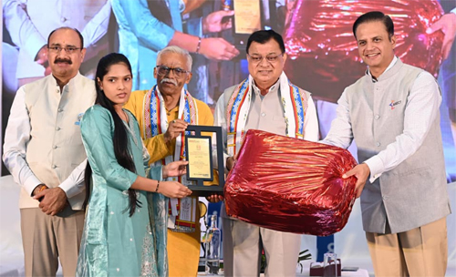 किसी भी देश की सबसे बड़ी ताकत उसका मानव संसाधन होती है- उद्योग मंत्री देवांगन
