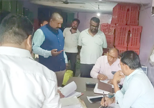 शास्त्री मार्केटमें नापतौल विभाग का आकस्मिक निरीक्षण, 6 प्रकरणों में 20 हजार का जुर्माना