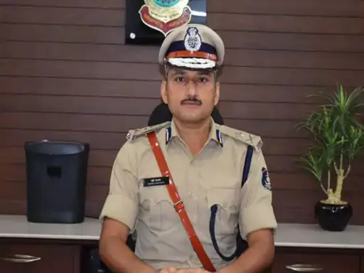 बद्रीनारायण मीणा बने बस्तर रेंज के नए आईजी,,आदेश जारी