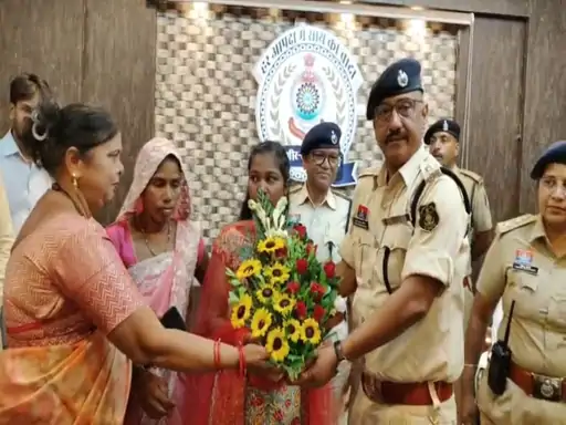 शादी टूट गई लेकिन मुस्कान नहीं टूटी..बेटी तुम पर गर्व है