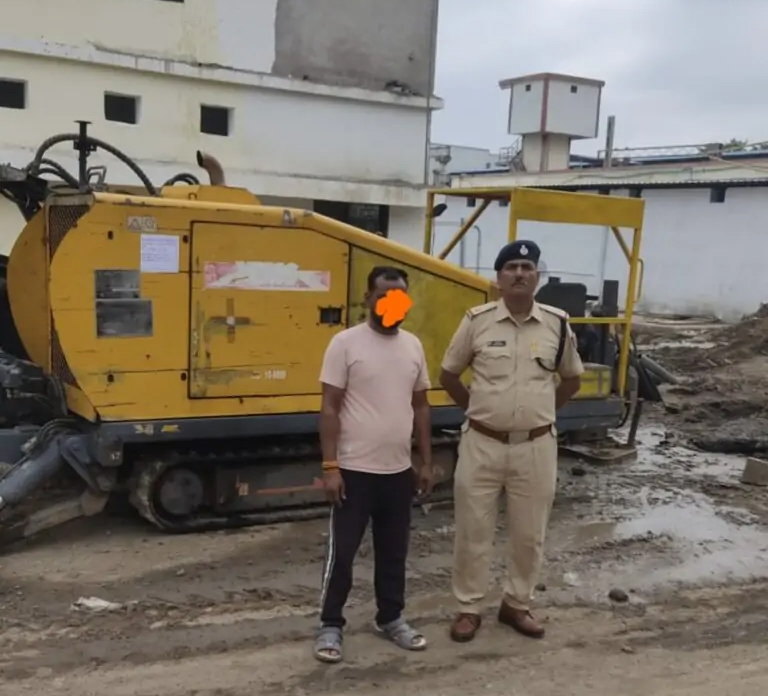 राजनांदगांव स्टेशन पर सिग्नल केबल क्षतिग्रस्त करने वाले एचडीडी मशीन चालक गिरफ्तार