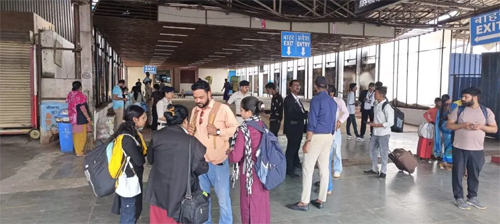 रायपुर स्टेशन पर किलाबंदी, टिकट चेकिंग में 245 मामलों से 2,08,940 राजस्व प्राप्त