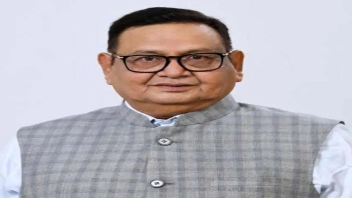 रामगोपाल अग्रवाल ने किया सरेंडर