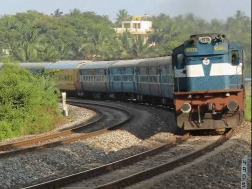 श्रावणी मेला में बाबाधाम (देवघर) जाने के लिए इतवारी-मधुपुर के बीच रेलवे चलाएगा स्पेशल ट्रेन