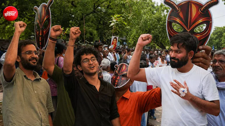 सीजेपी की सरकार को चेतावनी- छात्रों पर पुलिस एक्शन रोकें, वरना फिर से धरने पर बैठ जाएंगे