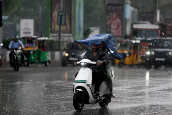 राज्य में मानसून मेहरबान : अधिकांश जिलों में सामान्य से अधिक वर्षा, नारायणपुर, महासमुंद और सारंगढ़-बिलाईगढ़ सबसे आगे