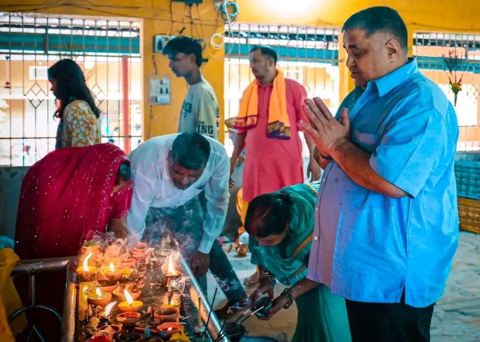 सावन के तृतीय सोमवार और नागपंचमी पर मंत्री अग्रवाल ने किया भगवान भोलेनाथ का पूजन-अर्चन