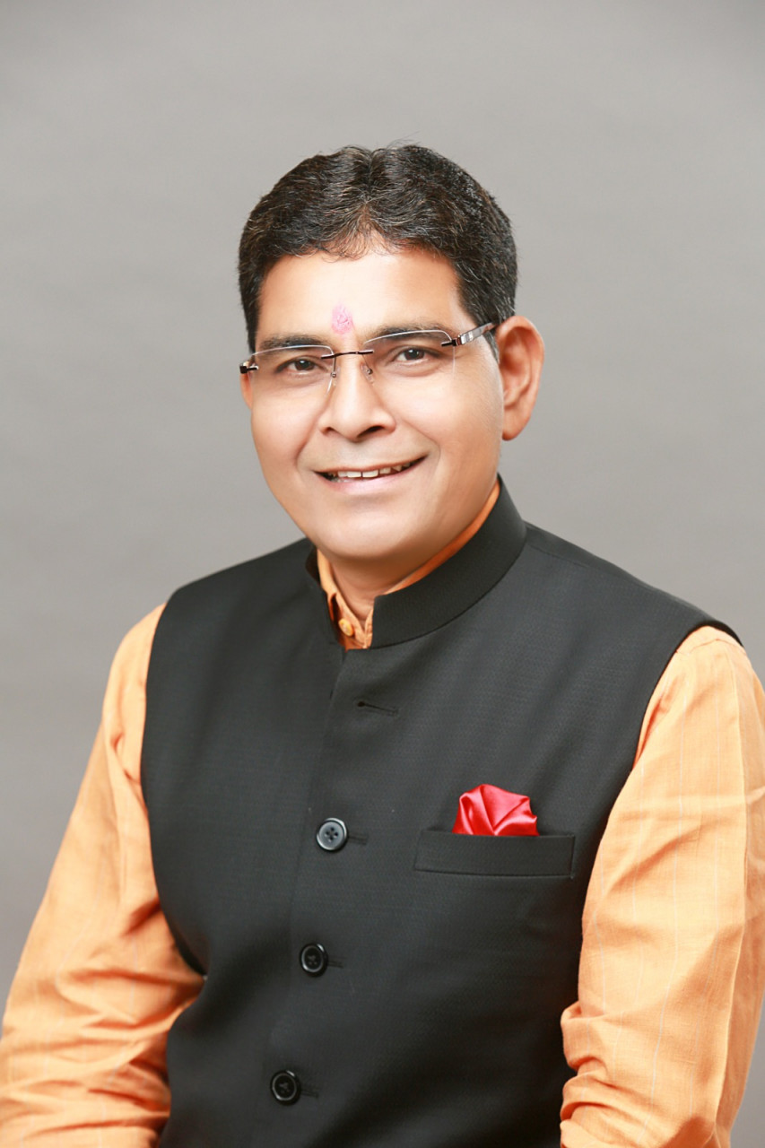 बलौदाबाजार को बड़ी सौगात दिलाने राजस्व मंत्री की पहल, औद्योगिक क्षेत्र में स्वास्थ्य सेवाओं का जल्द होगा विस्तार