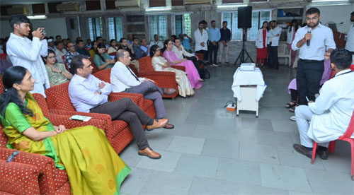नेत्रदान से जुड़े स्वास्थ्य कर्मियों को अम्बेडकर अस्पताल में दिया गया व्यापक प्रशिक्षण