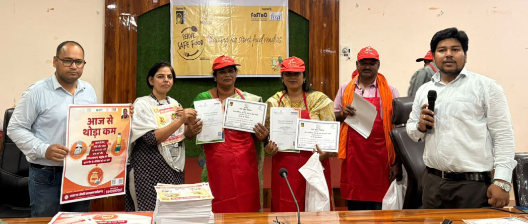 200 स्ट्रीट फूड विक्रेताओं को मिला नि:शुल्क फॉस्टेक प्रशिक्षण