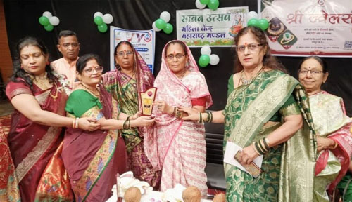 धन- दौलत में नहीं, अपनों की सेवा करने में सुख