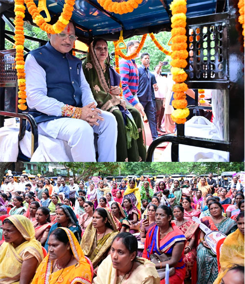 मुख्यमंत्री साय ने जशपुर एक्सप्रेस योजना का किया शुभारंभ, 50 बहनों को दिया आत्मनिर्भरता का उपहार, सौंपे ई-रिक्शा