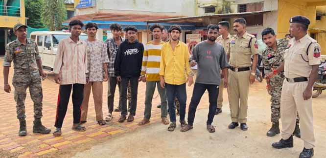 केशकाल पुलिस ने मारपीट व हथियार लेकर घूमने वाले 9 आरोपितों को किया गिरफ्तार