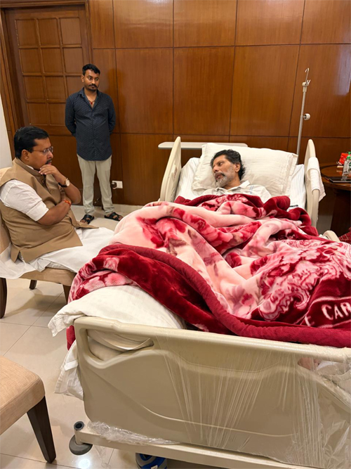 भाजपा राष्ट्रीय अध्यक्ष नितिन नवीन ने की प्रदेश अध्यक्ष किरण देव से सौजन्य भेंट, जाना स्वास्थ्य का हाल