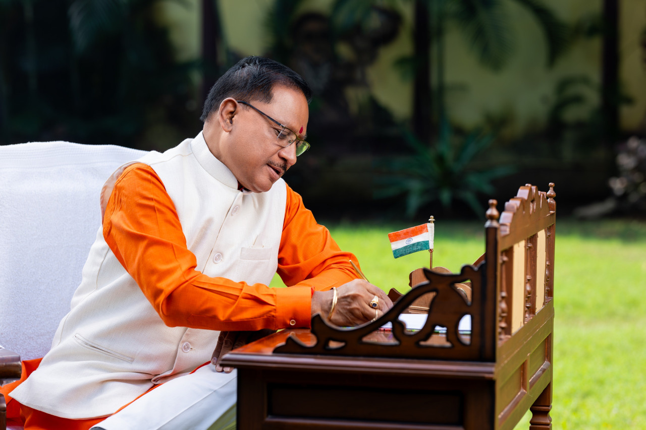 शिक्षक दिवस पर मुख्यमंत्री श्री विष्णु देव साय ने गुरुजनों के नाम लिखा आत्मीय पत्र