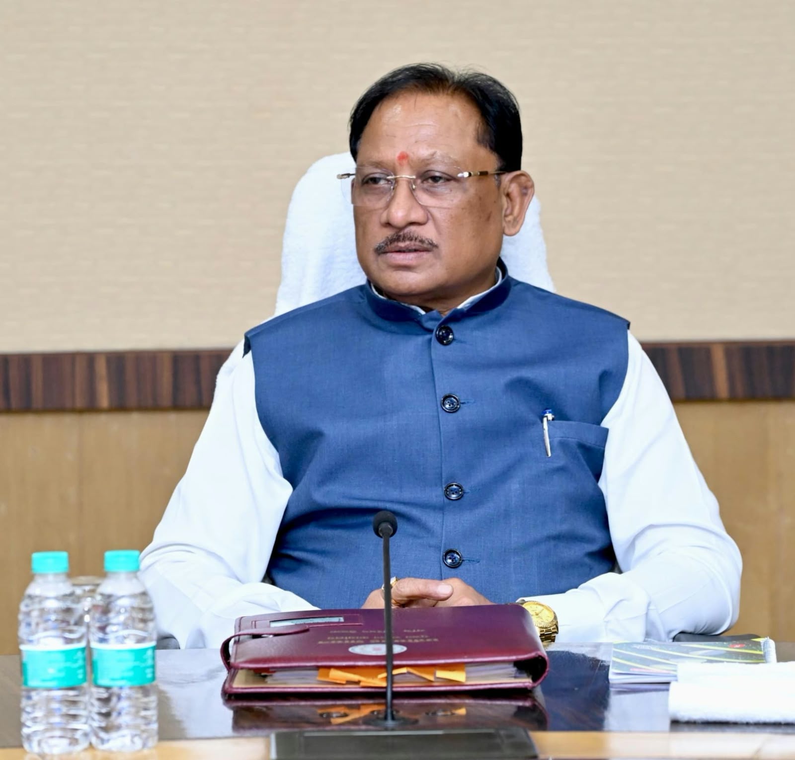 मंत्रालय में हो रही है राज्य मंत्री परिषद की बैठक