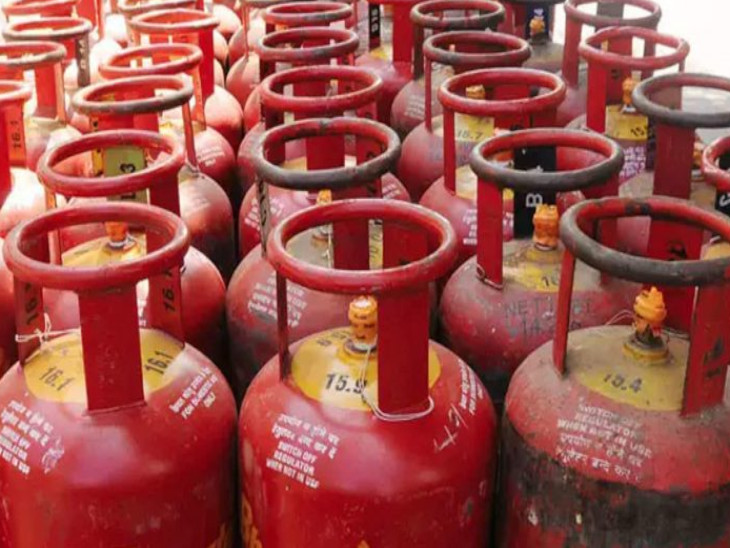 ग्रामीण इलाको में 45 नहीं अब 25 दिन में बुक होगा सिलेंडर पर नया कनेक्शन नहीं मिलेगा