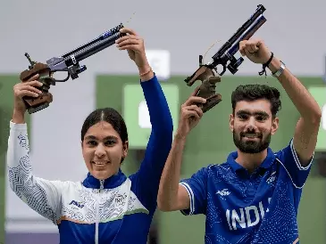 एशियन गेम्स ..सुरुचि-कमलजीत ने 10 मीटर एयर पिस्टल में जीता गोल्ड, शूटिंग में अब तक 10 मेडल जीते