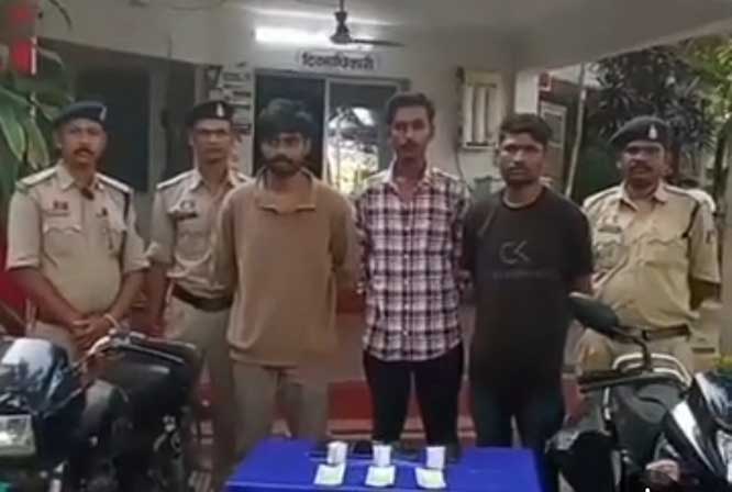 हेरोइन (चिट्टा) की खरीदी-बिक्री करने वाले तीन आरोपी गिरफ्तार