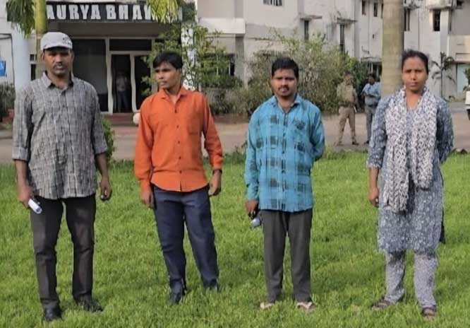 8 पूर्व नक्सलियों ने छत्तीसगढ़ ओपन स्कूल से 10वीं की परीक्षा की पास