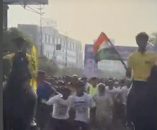 अग्राथॉन-4.0 में देशभर से पहुंचे धावको ने लगाई दौड़, स्वास्थ्य शिविर में उमड़ा जनसैलाब