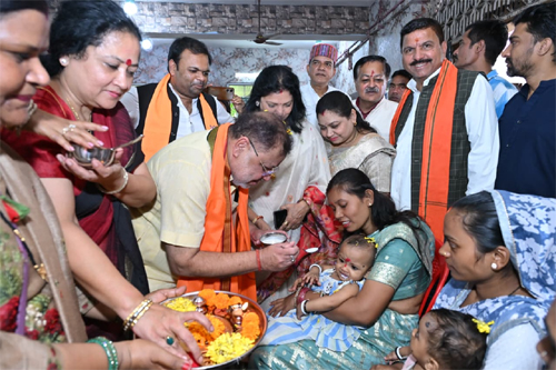 विधायक सोनी ने किया विधानसभा स्तरीय सेवा सेतु शिविर व्यवस्था का निरीक्षण, शिशुओं का अन्नप्रासन