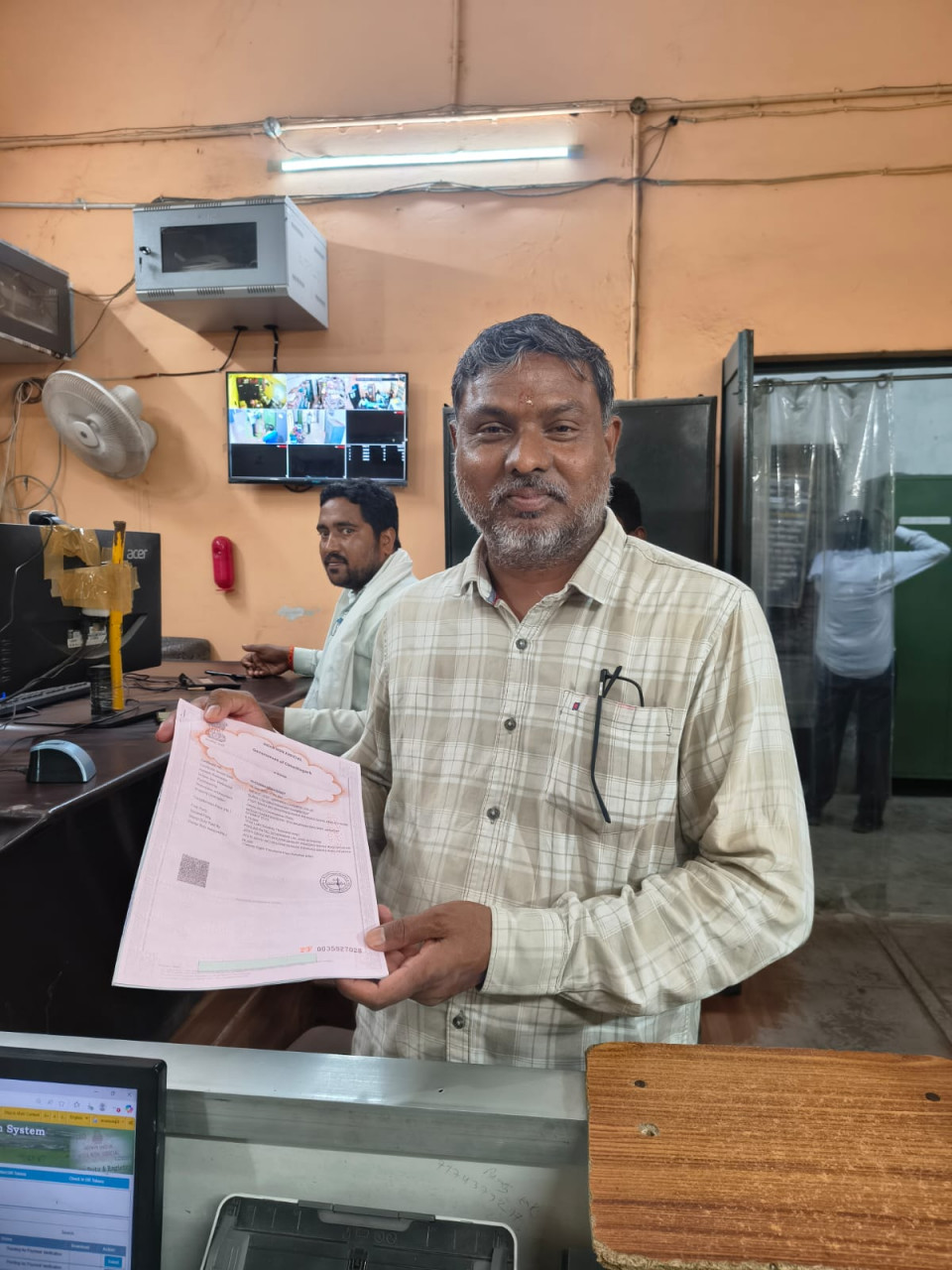 सेवा संकल्प अभियान : सेवा की कहानी : रजिस्ट्री हुई और तुरंत हो गया नामांतरण, अजीत राम साहू को नहीं लगाने पड़े तहसील के चक्कर