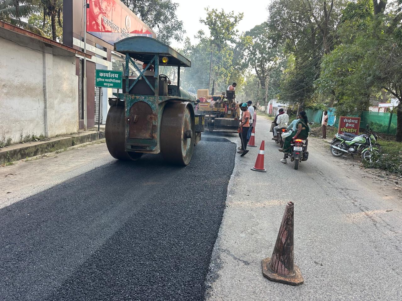 उप मुख्यमंत्री अरुण साव के निर्देश पर एक्शन में पीडब्ल्यूडी, सड़कों की मरम्मत युद्धस्तर पर शुरू