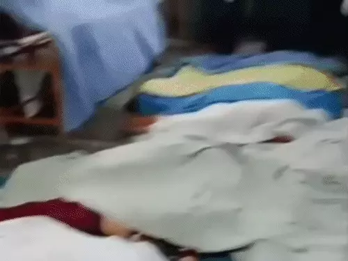 कोलकाता दुर्गा पंडाल में भगदड़ से 19 की मौत