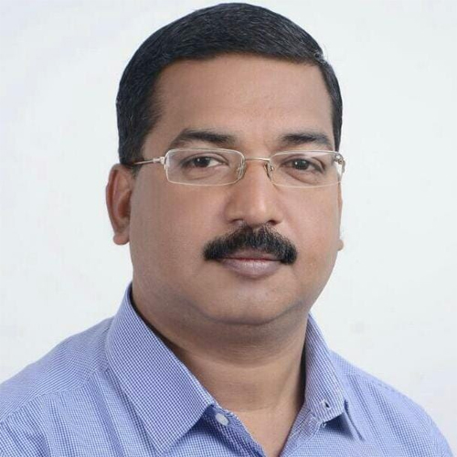 रात में आए सपने को दिन में लागू कर रहे स्कूल शिक्षा विभाग के अधिकारी