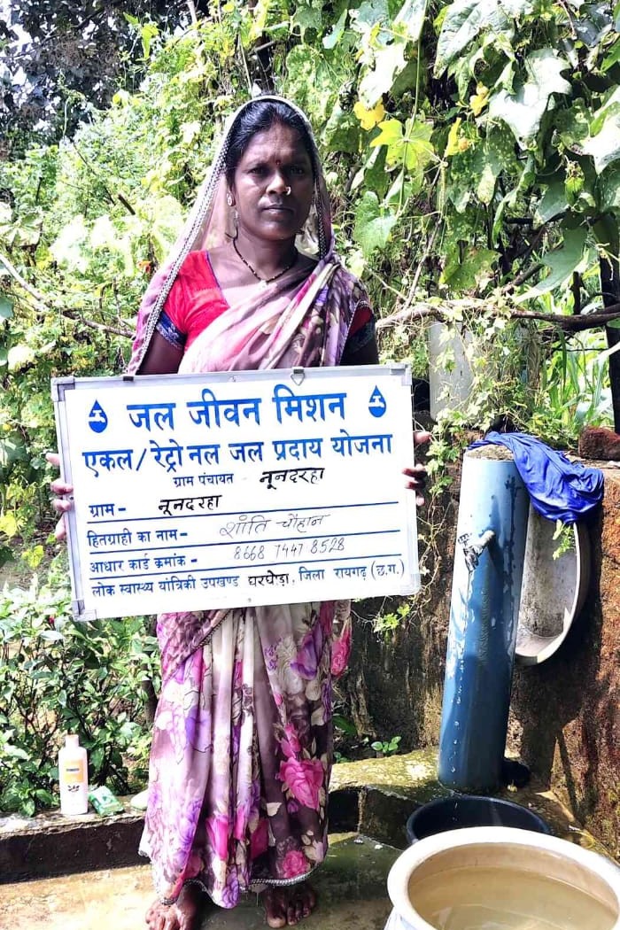 जल जीवन मिशन से बदली रायगढ़ के वनांचल ग्राम नूनदरहा की तस्वीर