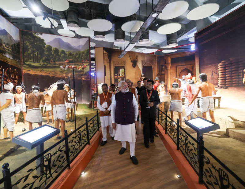राज्योत्सव पर विशेष आलेख : आधुनिक तकनीक से जीवंत हुईं जनजातीय अमर बलिदानियों की शौर्यगाथाएं