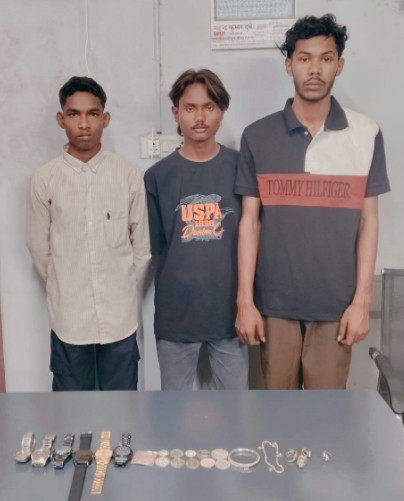 डंगनिया के सूने मकान से 1.50 लाख के आभूषण चोरी करने वाले तीन चोर निकले टिकरापारा के, गिरफ्तार