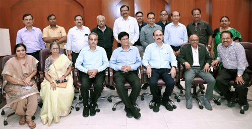 पॉवर कंपनी से सीई तिवारी व श्रीवास्तव सहित 4 कर्मियों को भावभीनी विदाई